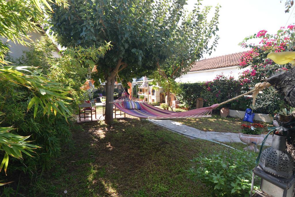 Villa House with Big Garden Korinth Exterior foto